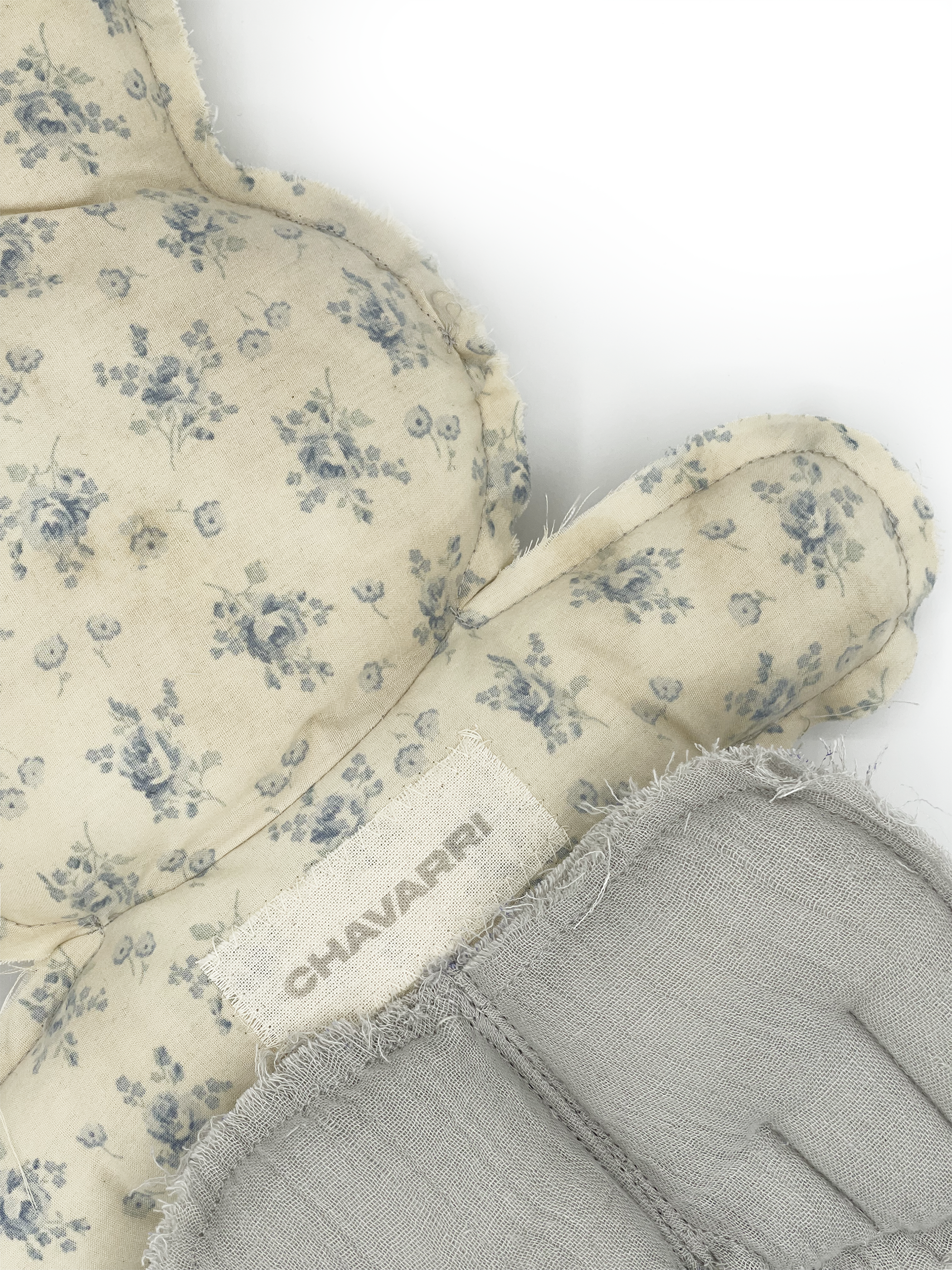 Rags Bunni Plushi            (Limited Pre-Order)